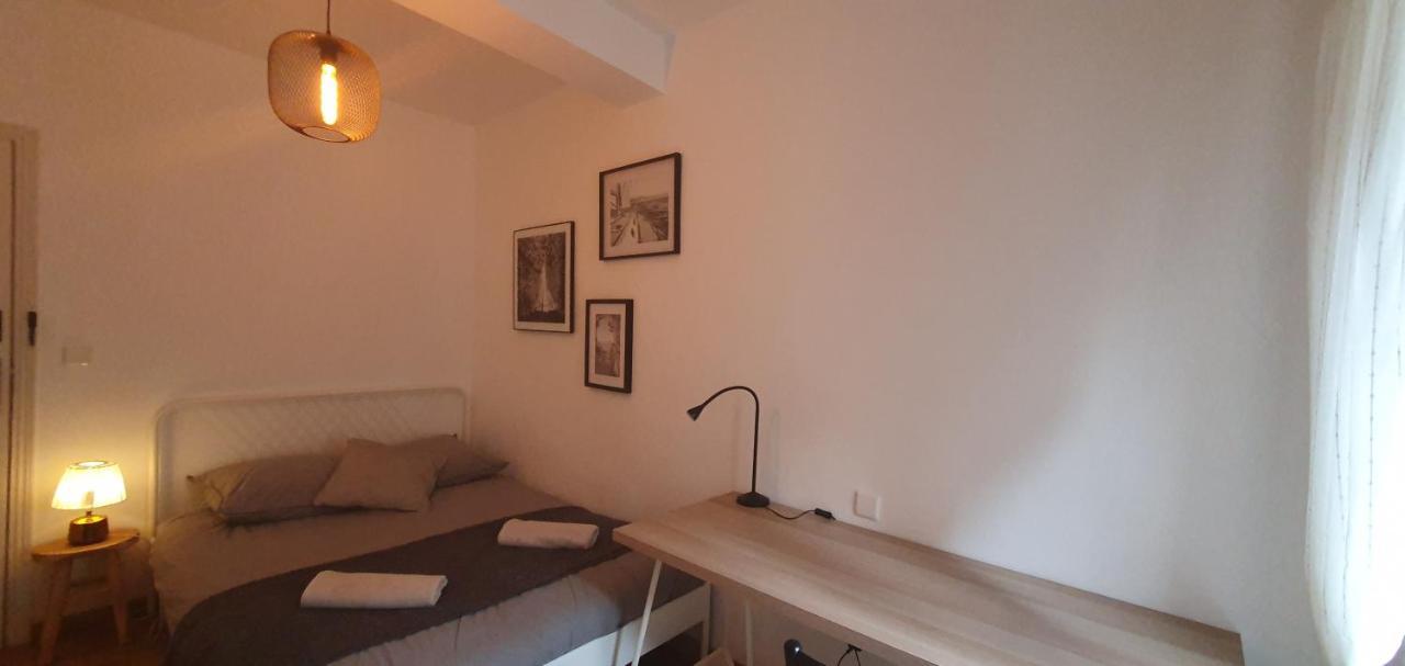 Santocha : Appartement En Plein Coeur De Ville ! Carcassonne Exteriör bild